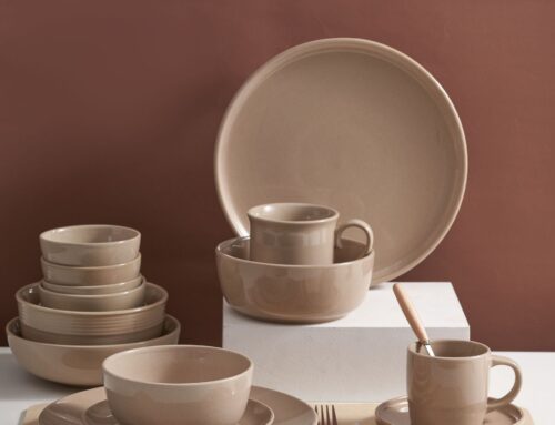 The Artistry of Glaze Stoneware Dinnerware